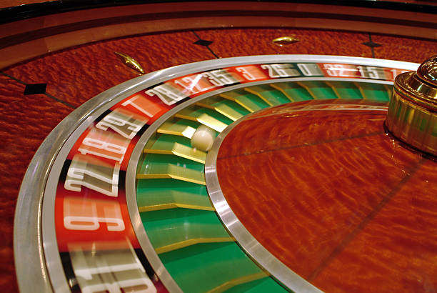 Medusa II live-dealer slot interface on crystal togel